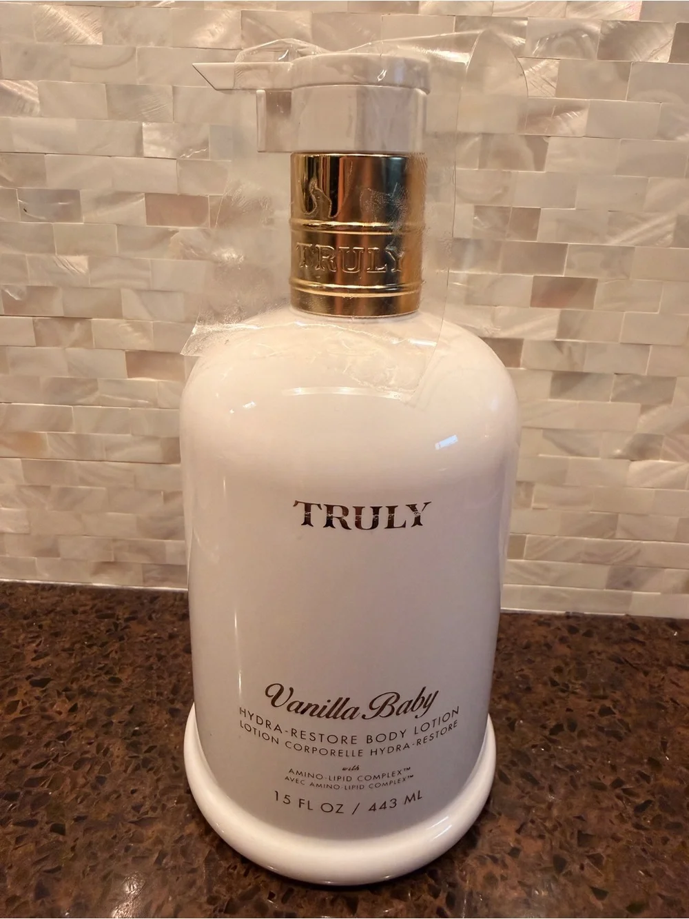 TRULY Vanilla Baby Hydra-Renew Body Wash 15 fl oz